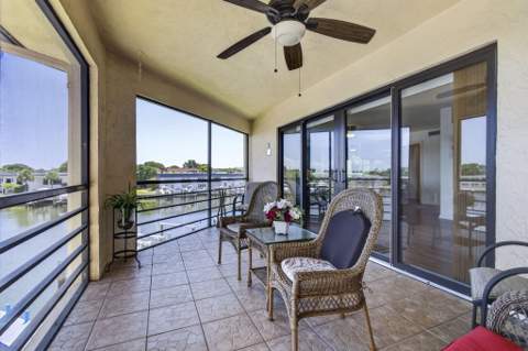 313 Lake Circle #316, North Palm Beach FL - photo 19 of 51