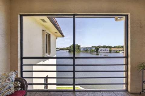 313 Lake Circle #316, North Palm Beach FL - photo 15 of 51