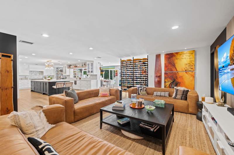 4 bedroom Single Family Residence at 3051 NE 46th Street, Coral Ridge Country Club, Fort Lauderdale — photo 3