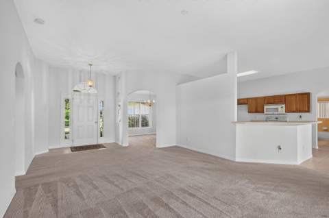 8253 Sand Pine Circle, Port St. Lucie FL - photo 13 of 46