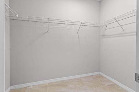 5319 Falcon Trail, Davie FL - photo 16 of 70