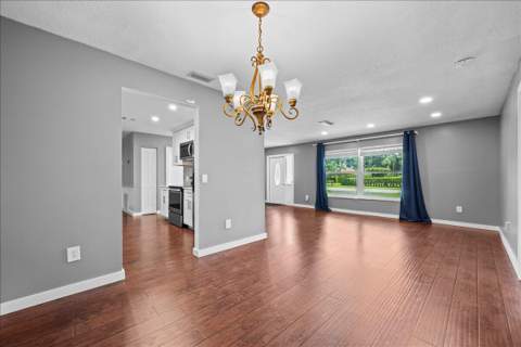 7423 Oakmont Drive, Greenacres FL - photo 19 of 44