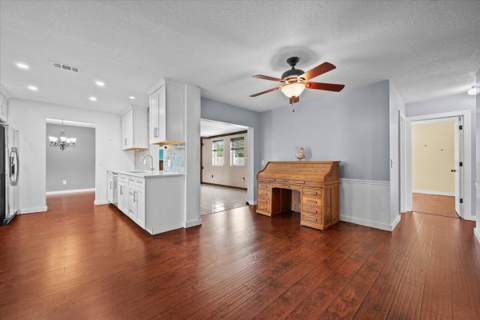 7423 Oakmont Drive, Greenacres FL - photo 18 of 44