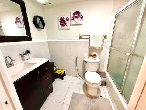 2850 Forest Hills Boulevard #214, Coral Springs FL - photo 9 of 14