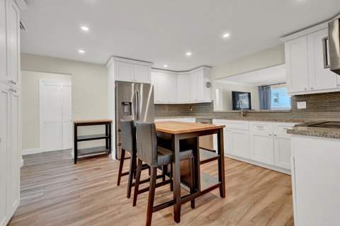 341 Glenbrook Drive, Atlantis FL - photo 16 of 49