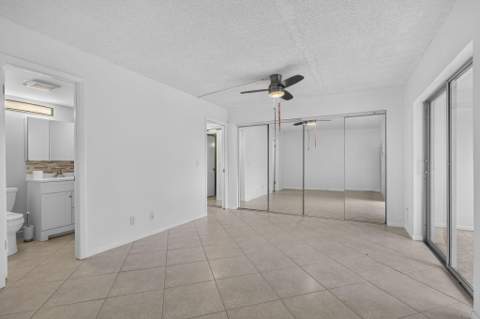 127 Chatham F, West Palm Beach FL - photo 10 of 36