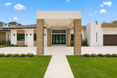 14817 Paddock Drive, Wellington FL - photo 7 of 53