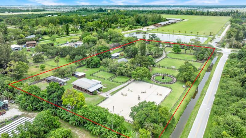 5 bedroom Single Family Residence at 14536 North Road, Loxahatchee Groves, Loxahatchee Groves — photo 2