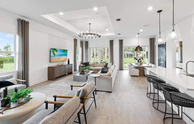 3 bedroom Single Family Residence at 10704 Northbrook Circle #19 Mystique, Avondale at Avenir, Palm Beach Gardens — photo 4