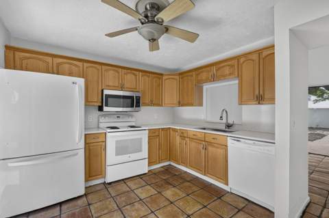 12720 Spinnaker Lane, Wellington FL - photo 13 of 35