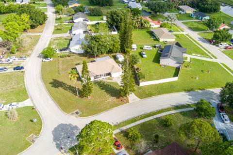 3120 SW Landale Boulevard, Port St. Lucie FL - photo 13 of 65
