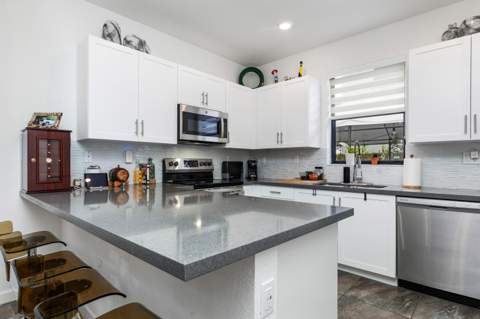2820 SW 17th Avenue, Fort Lauderdale FL - photo 17 of 42