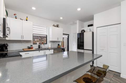 2820 SW 17th Avenue, Fort Lauderdale FL - photo 18 of 42