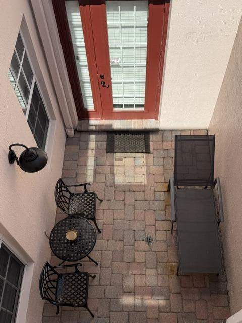 8288 NW 9th Avenue, Boca Raton FL - photo 19 of 53
