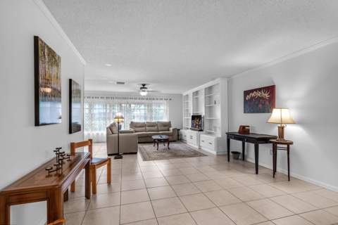 2886 Fernley Drive #76, West Palm Beach FL - photo 12 of 39