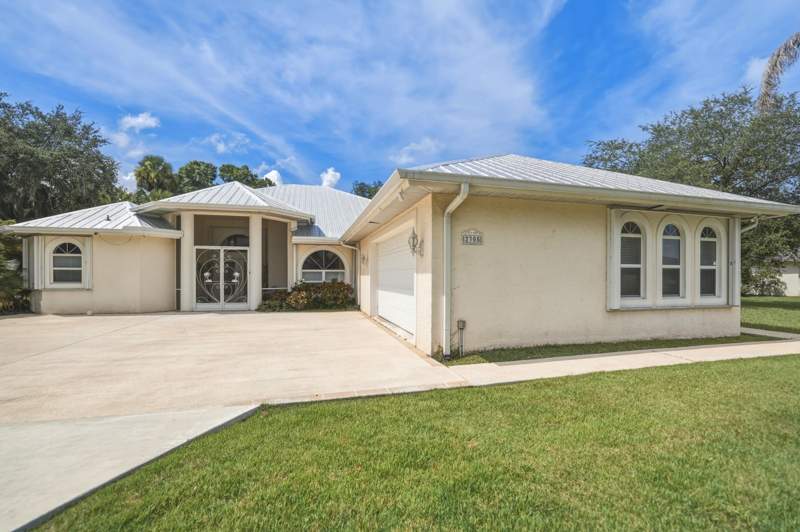 4 bedroom Single Family Residence at 2305 Winding Creek Lane, Winding Creek, Fort Pierce — photo 3