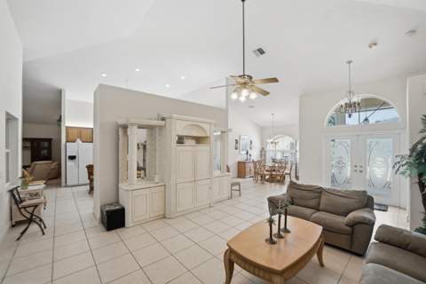2305 Winding Creek Lane, Fort Pierce FL - photo 17 of 76