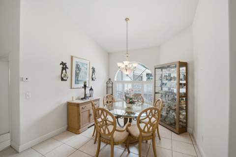 2305 Winding Creek Lane, Fort Pierce FL - photo 6 of 76