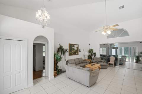2305 Winding Creek Lane, Fort Pierce FL - photo 18 of 76