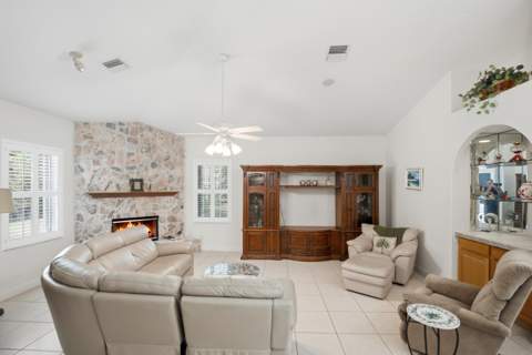 2305 Winding Creek Lane, Fort Pierce FL - photo 19 of 76
