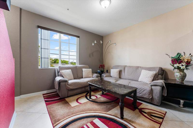 2 bedroom Townhouse at 131 NW 2nd Avenue #3, Highland Park Village Condo, Hallandale — photo 3