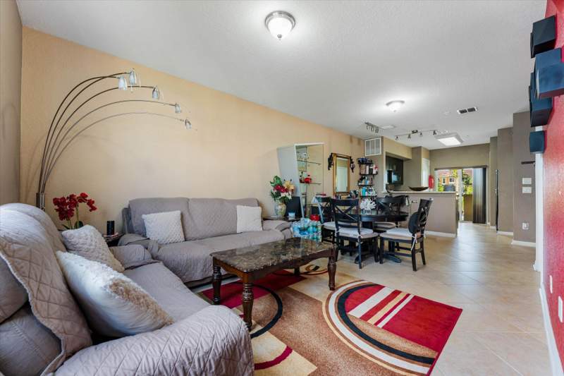2 bedroom Townhouse at 131 NW 2nd Avenue #3, Highland Park Village Condo, Hallandale — photo 4