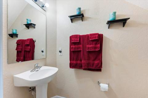 131 NW 2nd Avenue #3, Hallandale FL - photo 23 of 31