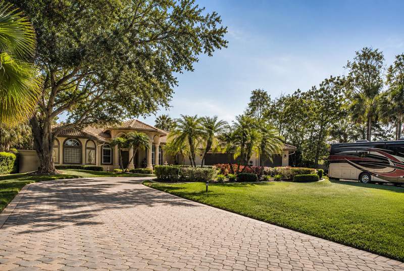 7 bedroom Single Family Residence at 5884 NW 79th Way, Pine Tree Estates, Parkland — photo 4