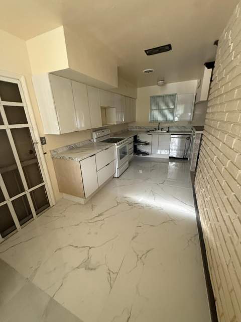 124 NW 45th Avenue, Plantation FL - photo 24 of 39