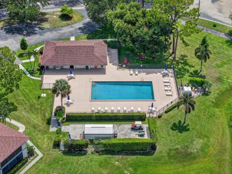 6258 Chasewood Drive #G, Jupiter FL - photo 19 of 21