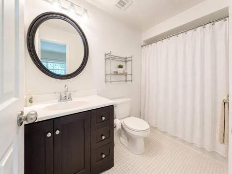 5131 W Oakland Park Boulevard #202, Lauderdale Lakes FL - photo 9 of 12