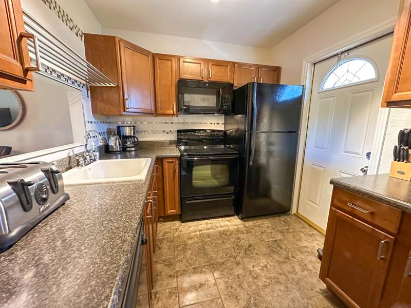 2 bedroom Condominium at 5131 W Oakland Park Boulevard #202, Lilac Gardens Condo, Lauderdale Lakes — photo 4