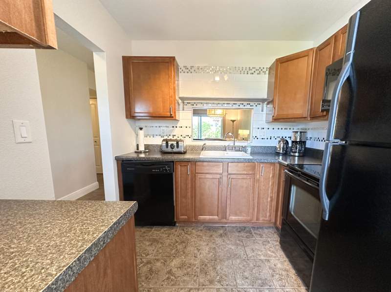 2 bedroom Condominium at 5131 W Oakland Park Boulevard #202, Lilac Gardens Condo, Lauderdale Lakes — photo 3