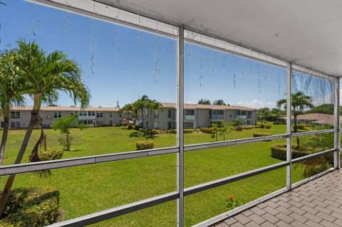 312 NE 17th Avenue #203, Boynton Beach FL - photo 13 of 22