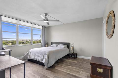 3150 W Rolling Hills Circle #704, Davie FL - photo 13 of 29