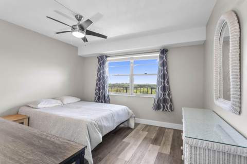 3150 W Rolling Hills Circle #704, Davie FL - photo 18 of 29