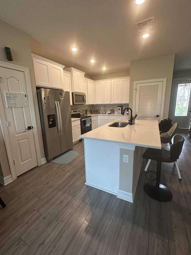 3 bedroom Single Family Residence at 5205 Jovial Court, Celebration Pointe, Fort Pierce — photo 2