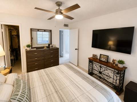 567 Burgundy L, Delray Beach FL - photo 8 of 16