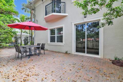1835 Highland Grove Drive, Delray Beach FL - photo 20 of 54