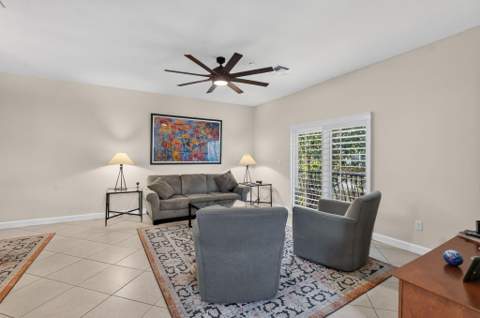 27 NW Hawthorne Place, Boca Raton FL - photo 15 of 52