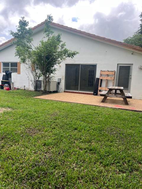 8586 NW 23rd Manor #W, Coral Springs FL - photo 6 of 39