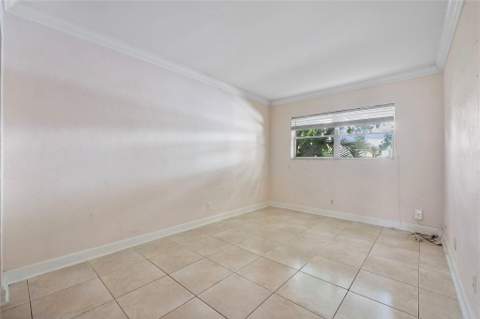 4050 NE 12th Terrace #39-2, Oakland Park FL - photo 7 of 11