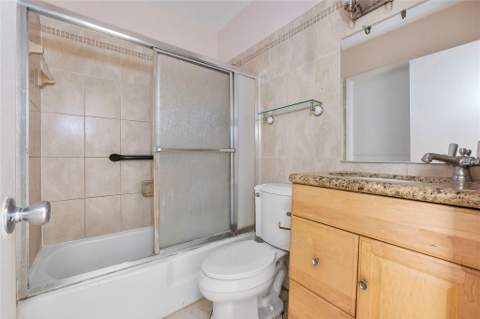 4050 NE 12th Terrace #39-2, Oakland Park FL - photo 8 of 11