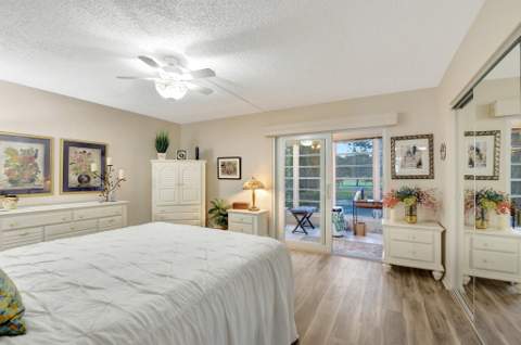 2157 Cambridge G, Deerfield Beach FL - photo 13 of 67