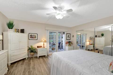 2157 Cambridge G, Deerfield Beach FL - photo 15 of 67