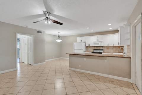 2734 NE 27th Court #17, Lighthouse Point FL - photo 16 of 52