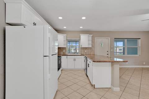 2734 NE 27th Court #17, Lighthouse Point FL - photo 22 of 52