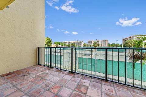 2828 Tennis Club Drive ##202, West Palm Beach FL - photo 18 of 46
