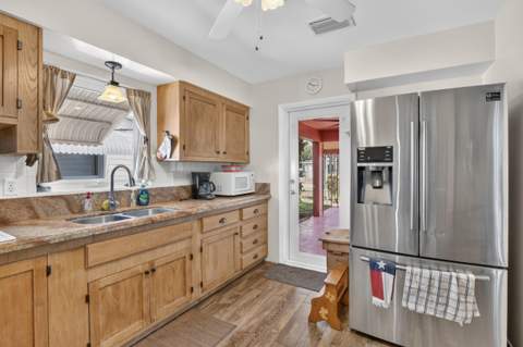 220 NW 48th Street, Oakland Park FL - photo 14 of 39