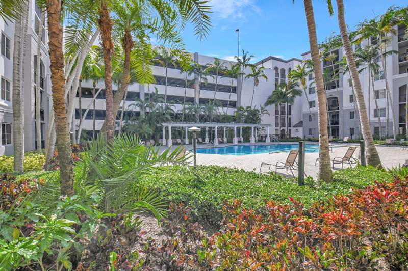 2 bedroom Condominium at 1660 Renaissance Commons Boulevard #2424, Vizcaya Lakes Condo, Boynton Beach — photo 3